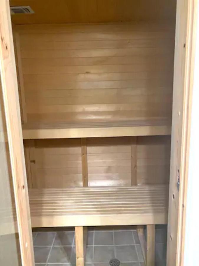 Private Master Suite With Sauna And Bathtub Fair Oaks 외부 사진